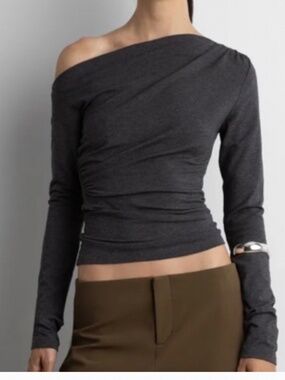 RUCHED ASYMMETRICAL LONG SLEEVE TOP